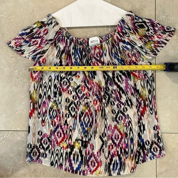 LIKE NEW!  MISA colorful Aztec print off the shoulder blouse. Sz. M - Picture 6 of 9